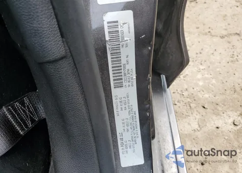 2015 Chrysler 200 S из США, поврежденный, VIN 1C3CCCBB8FN759936